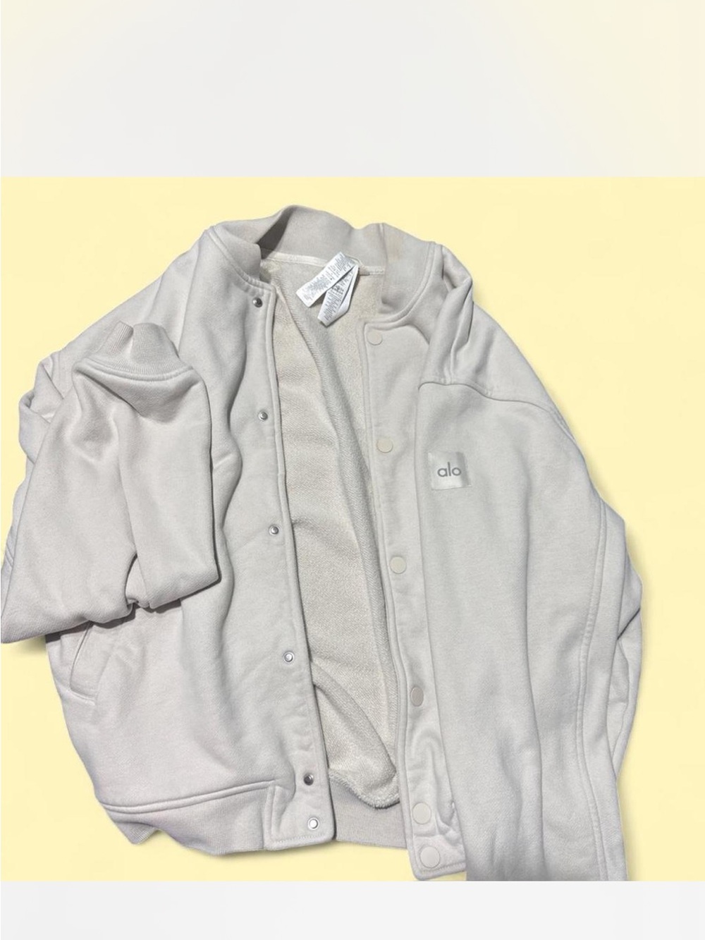 Alo Cozy Snap-Front Jacket - Light Beige